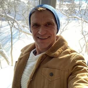 Meet your Posher, Pat